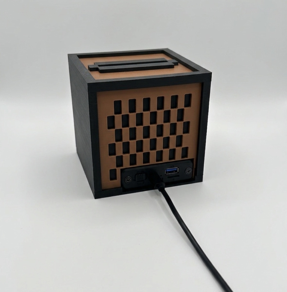 Retro Cube Console